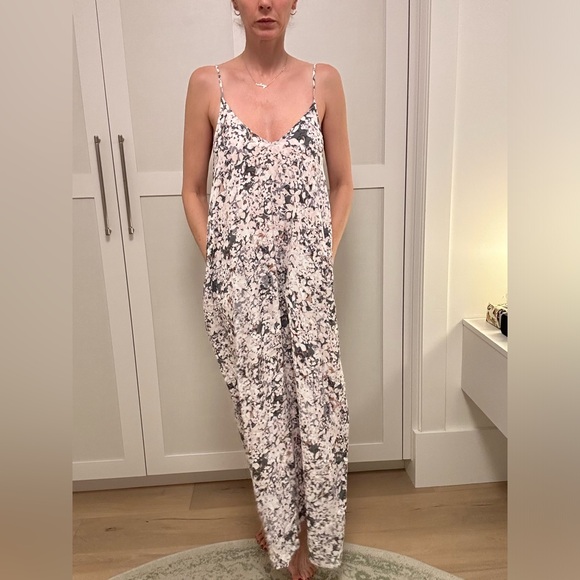 Floral Maxi Dress - Picture 1 of 5